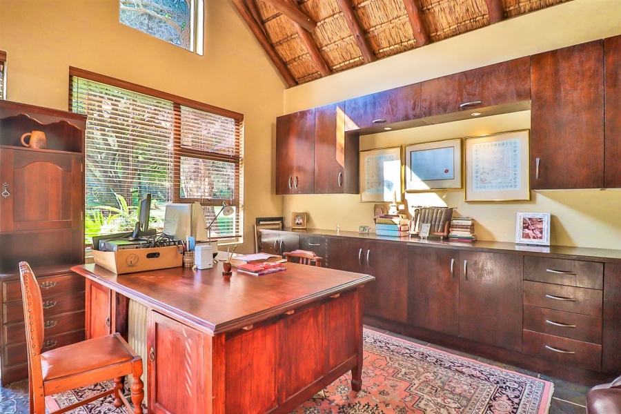 4 Bedroom Property for Sale in Kosmos North West